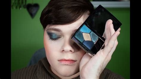 dior eyeshadow 2015|review of Dior denim eyeshadow.